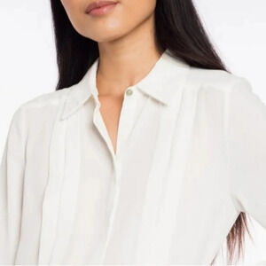 Nanette Lepore Cannoli Cream Chiffon Button Down Blouse Size Women's Medium  NEW